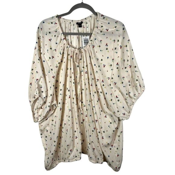 NWT Torrid Crinkle Gauze Blouse Ditsy Scatter Floral Bee Womens Size 4X‎ - Picture 1 of 10